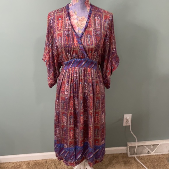 Anthropologie Tiny Omina Kimono Red Purple Printed Midi Dress Small - Picture 3 of 6